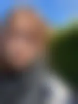 Chatter avec acifias22775 et des femmes célibataires vers Les Quatre Moulins