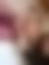 Chatter avec louise85471 et des femmes célibataires vers Saint-Ouen