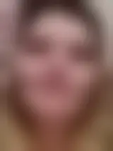 Chatter avec elodie7323 et des femmes célibataires vers Airan