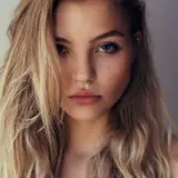 Chat with gloriaku_21