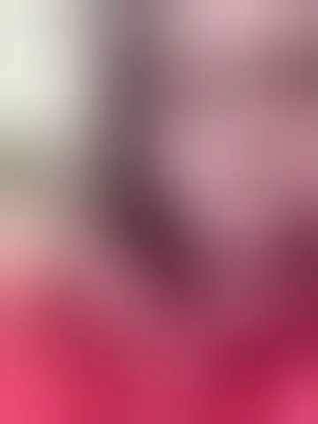 Chatter avec louise24 et des femmes célibataires vers Maison Henou