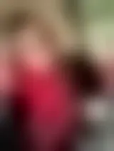 Chatter avec yasminelouiz et des femmes célibataires vers Amiens