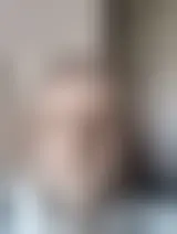Chatea con yeianadaiah9966 y solteros hombres en Madrid